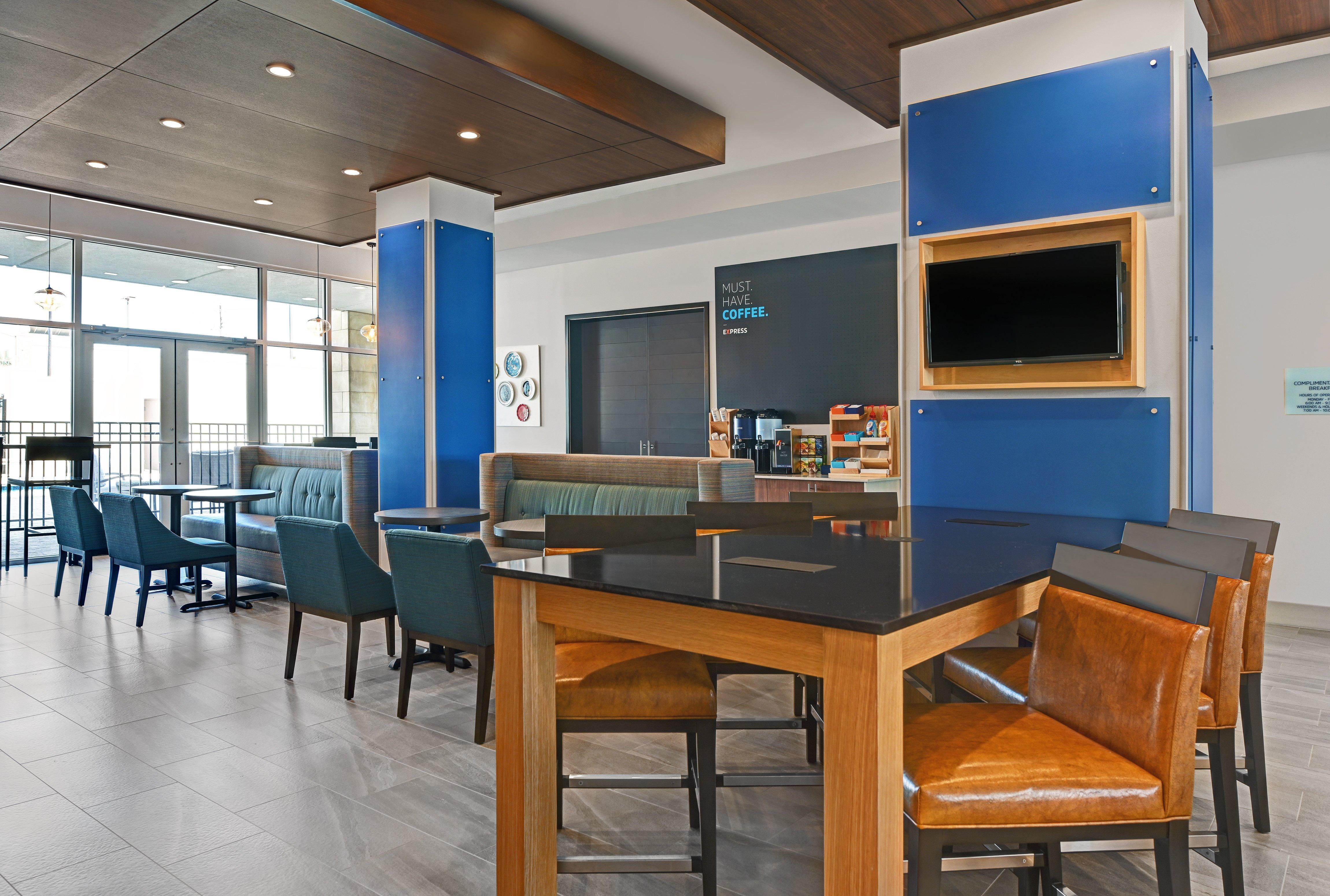 Holiday Inn Express & Suites Memorial - Citycentre By Ihg Houston Exterior photo