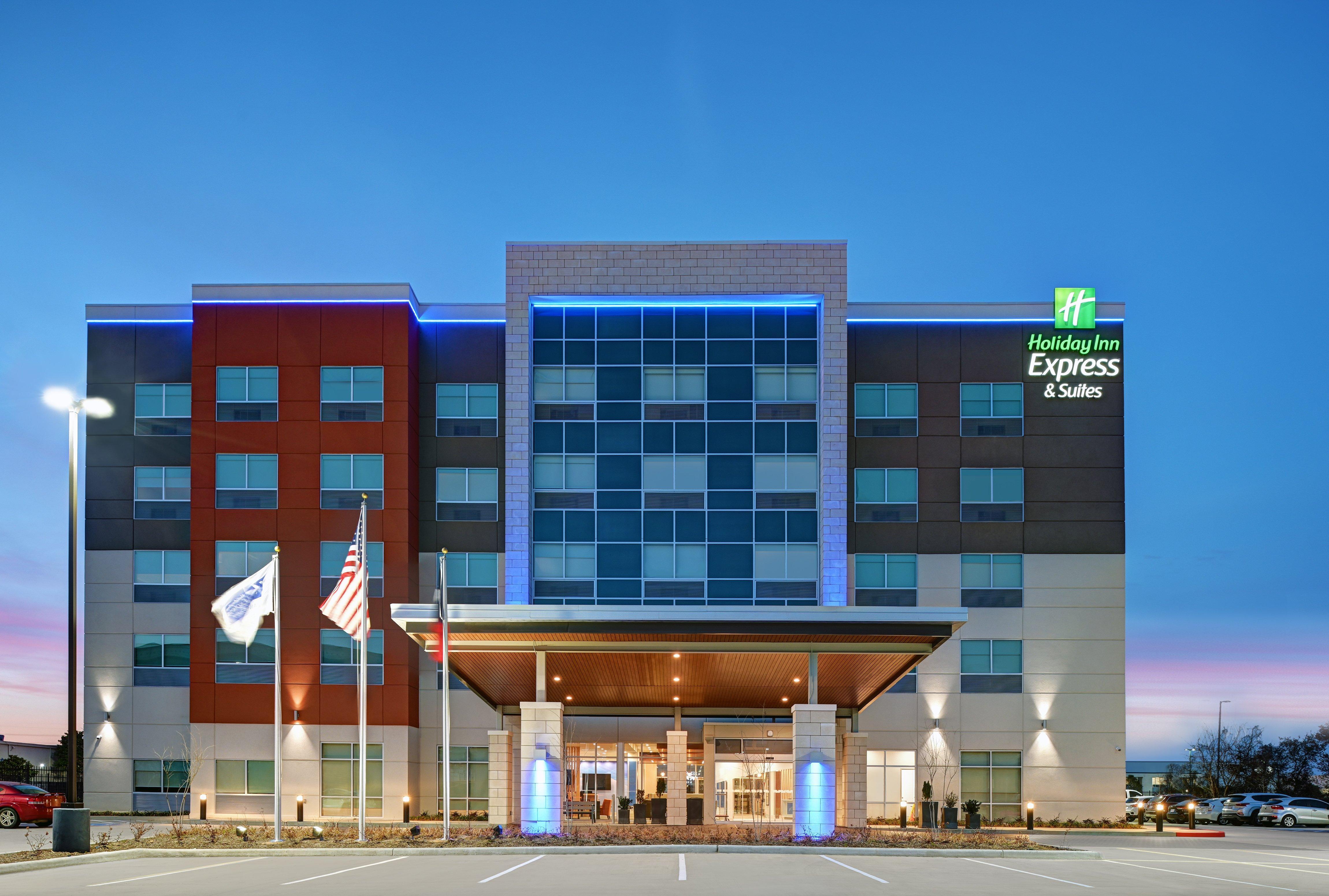 Holiday Inn Express & Suites Memorial - Citycentre By Ihg Houston Exterior photo